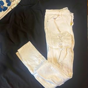 Just Black size 26 white jeans